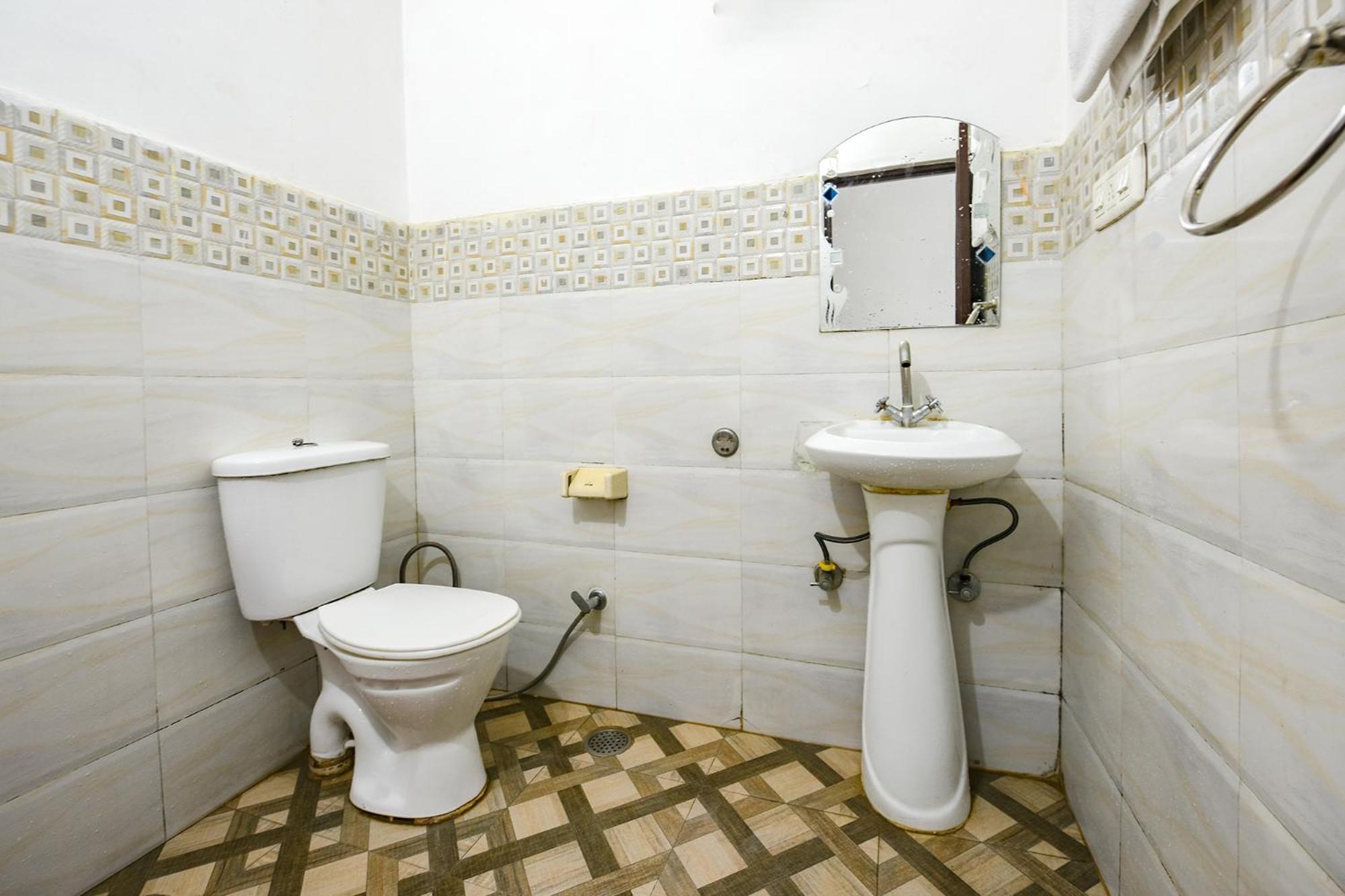 Fabexpress Diamond Sec 45 Hotel Chandigarh Bagian luar foto