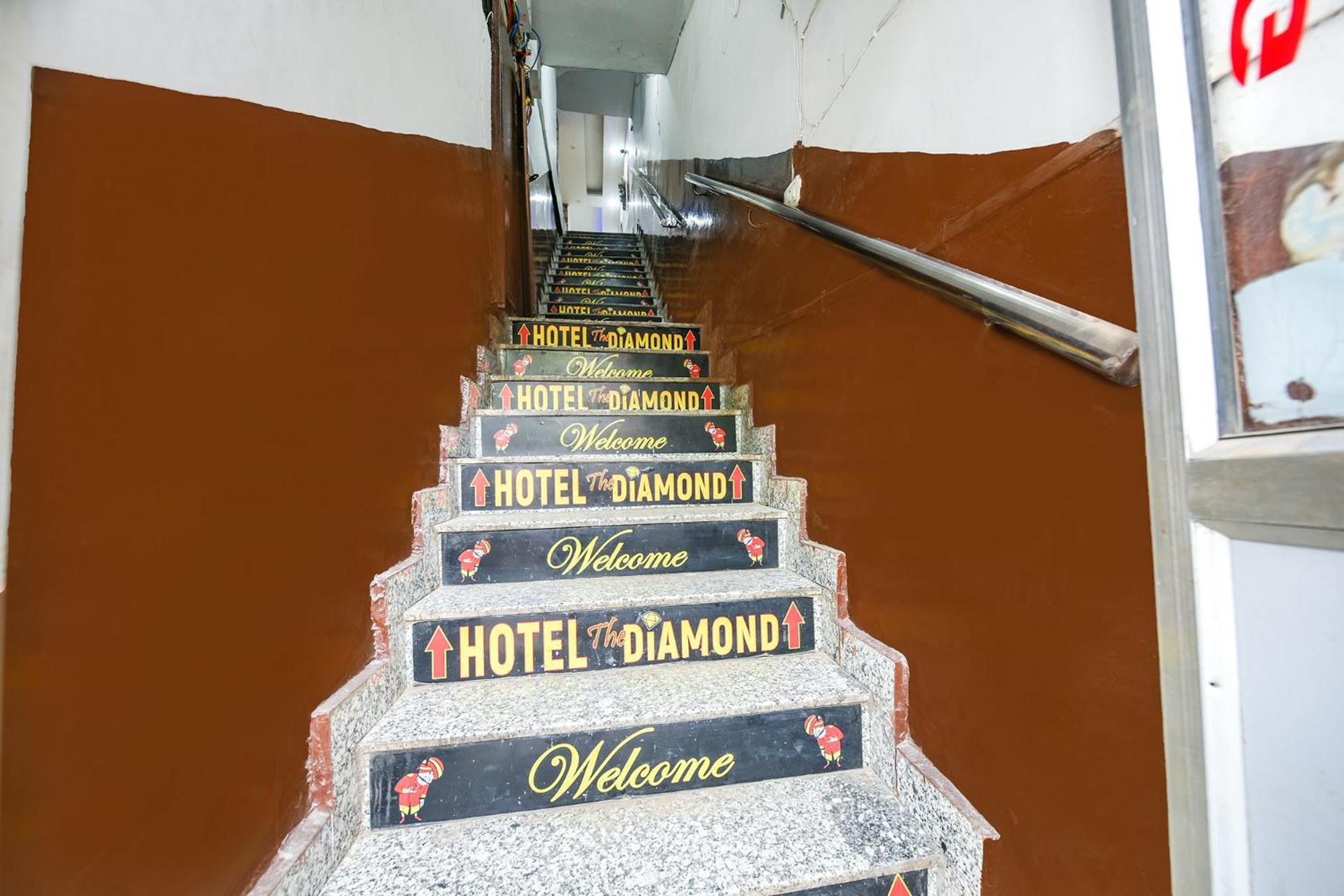 Fabexpress Diamond Sec 45 Hotel Chandigarh Bagian luar foto