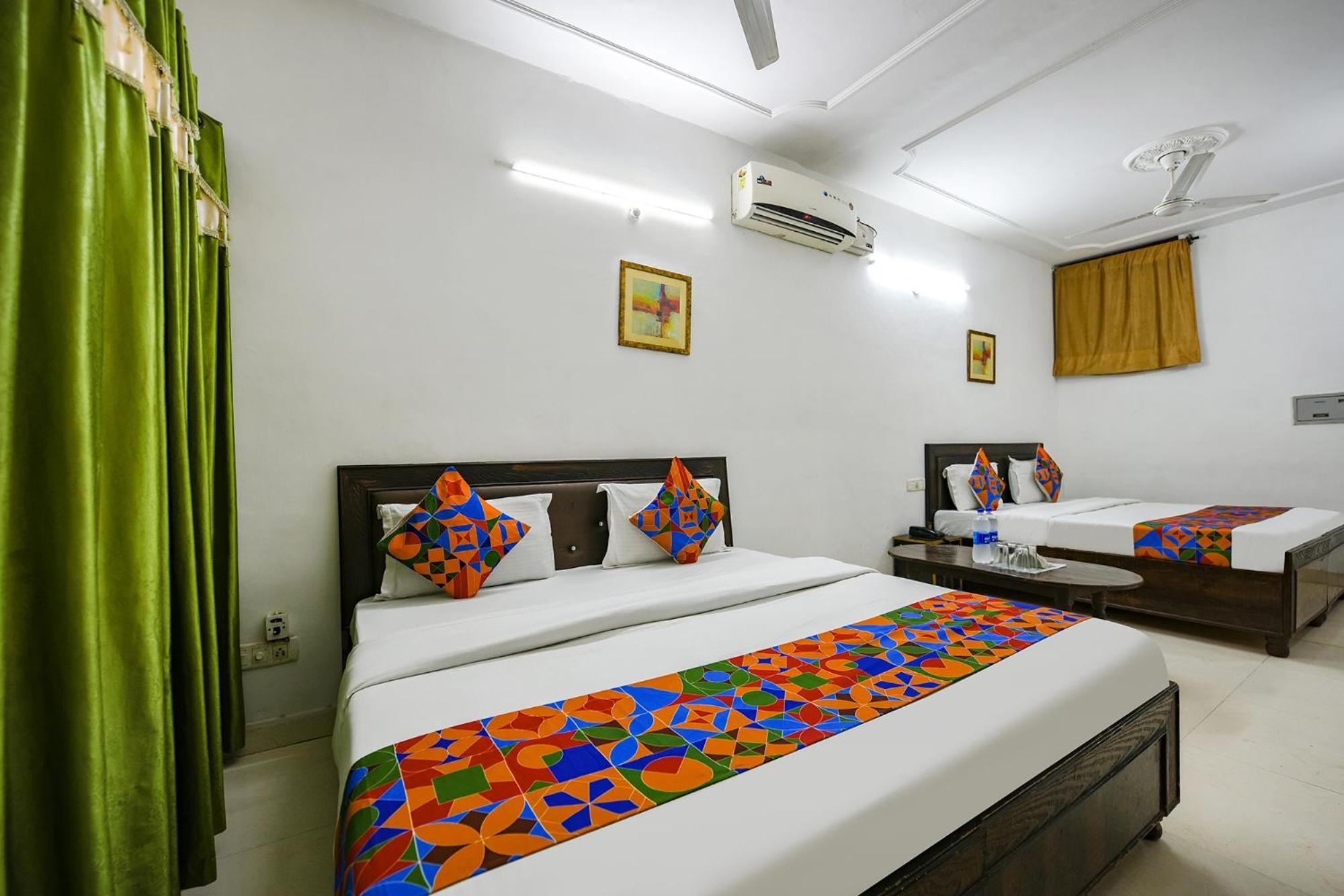 Fabexpress Diamond Sec 45 Hotel Chandigarh Bagian luar foto